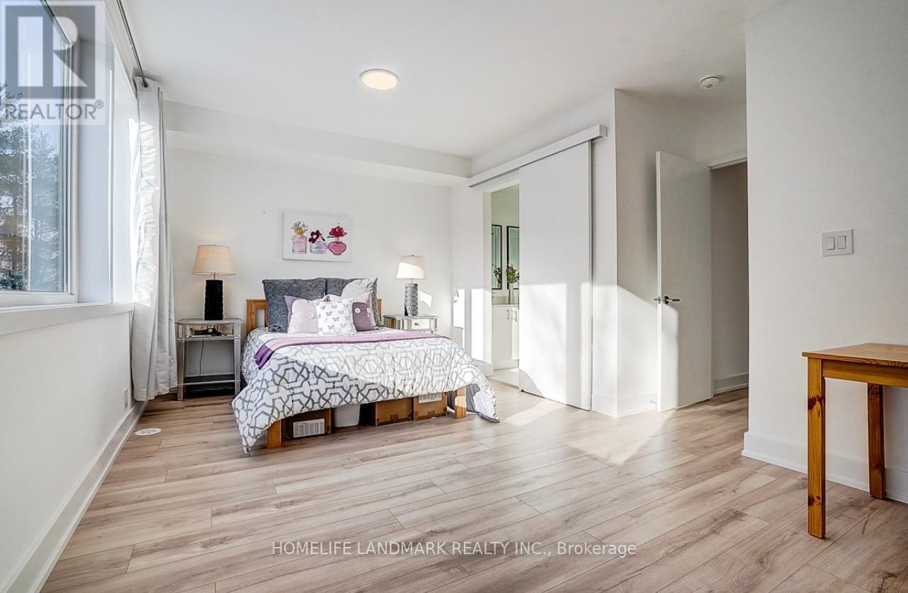 27 Chestnut Court, Aurora, Ontario  L4G 4A4 - Photo 28 - N12983030