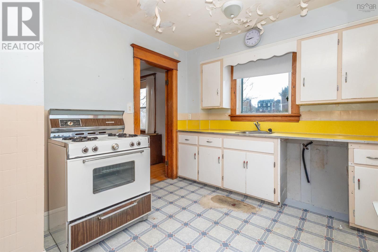 171 Cabot Street, Sydney, Nova Scotia  B1P 4E4 - Photo 9 - 202607113