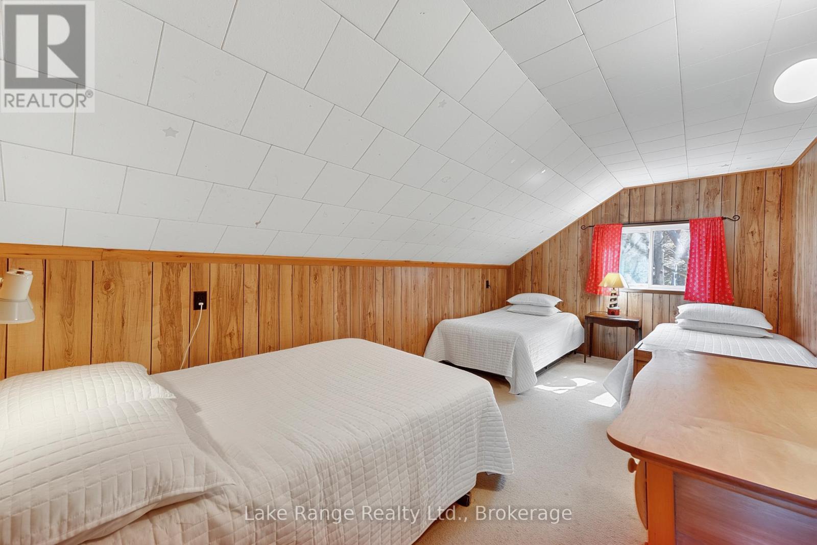 124 Bruce Beach Road, Huron-Kinloss, Ontario  N2Z 2X3 - Photo 36 - X12988684