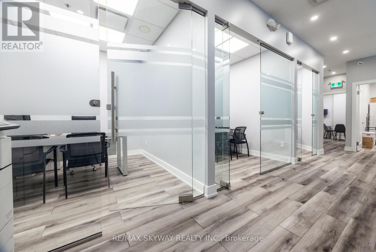 9 - 2565 Steeles Avenue E, Brampton, Ontario  L6T 4L6 - Photo 15 - W12978604