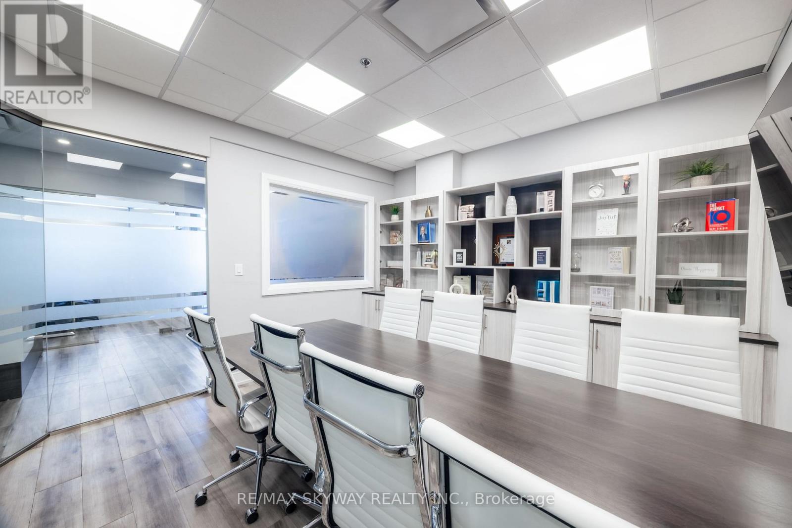 9 - 2565 Steeles Avenue E, Brampton, Ontario  L6T 4L6 - Photo 9 - W12978604