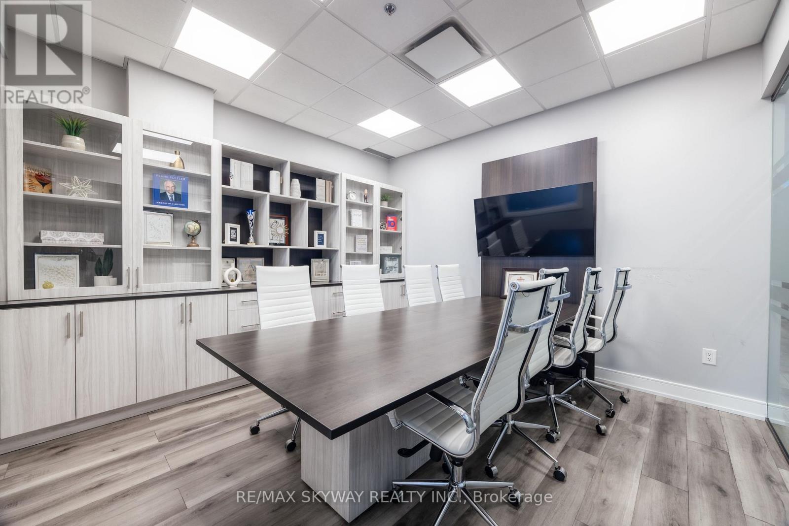 9 - 2565 Steeles Avenue E, Brampton, Ontario  L6T 4L6 - Photo 7 - W12978604