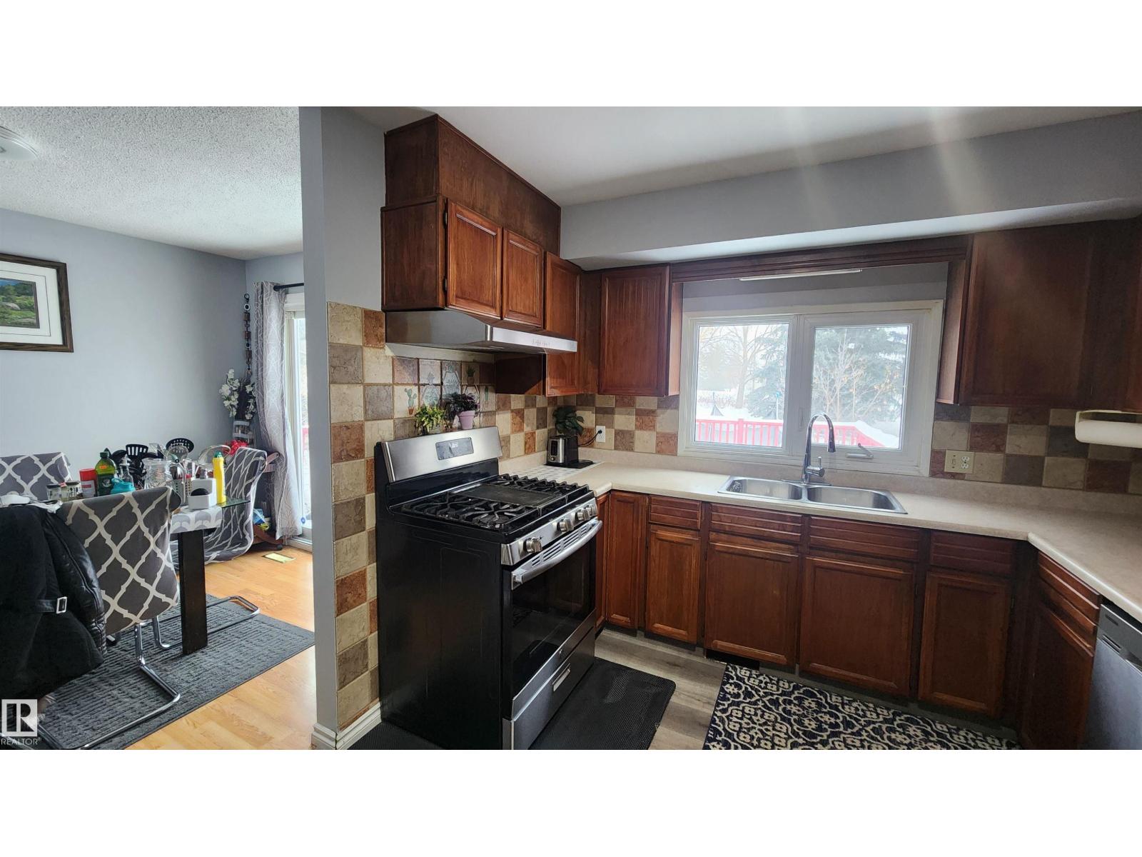 115 Ekota Cr Nw, Edmonton, Alberta  T6K 2J6 - Photo 9 - E4476501