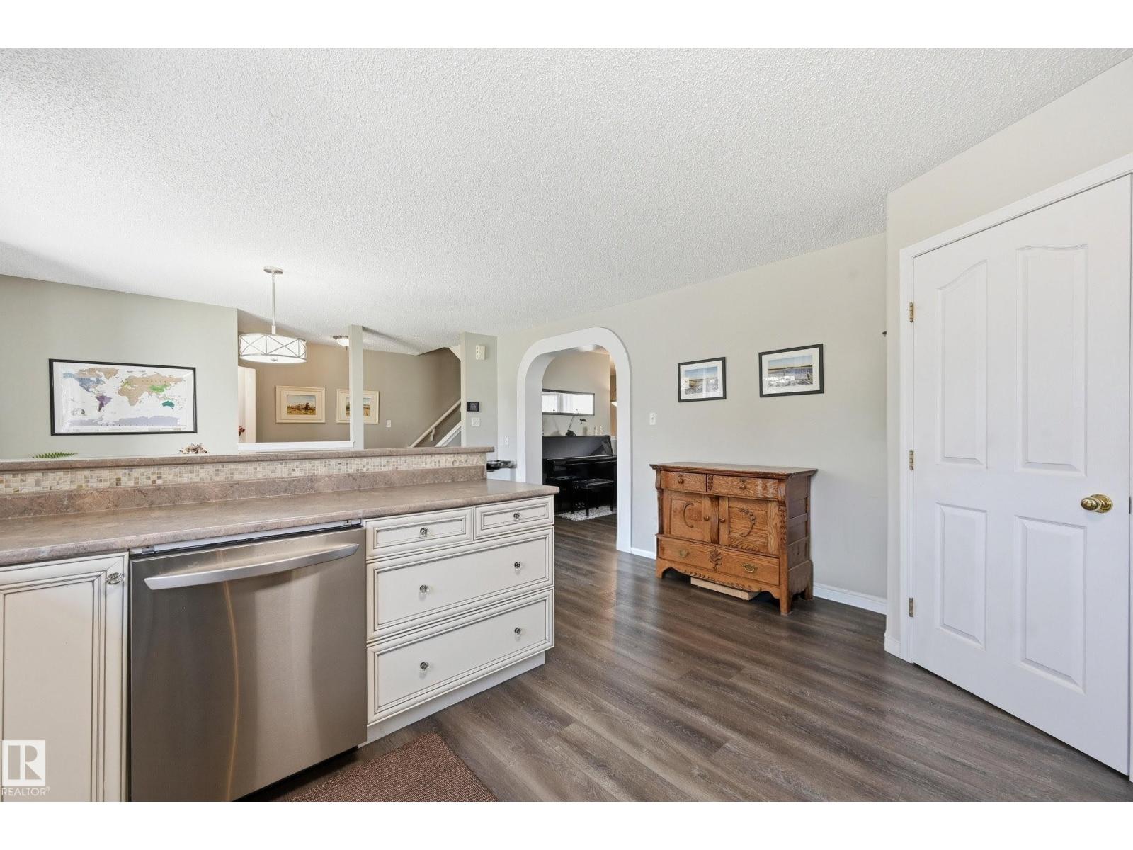 #109 1670 Jamha Rd Nw Nw, Edmonton, Alberta  T6L 7B3 - Photo 11 - E4481802