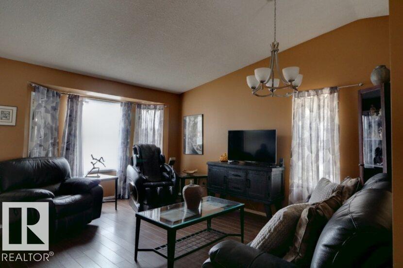 9347 175 Av NW, Edmonton, Alberta  T5Z 2C8 - Photo 73 - E4481402