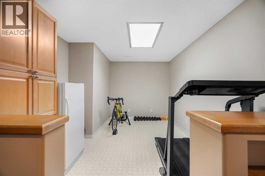 14 Sun Harbour Way Se, Calgary, Alberta  T2X 3C6 - Photo 33 - A2299307