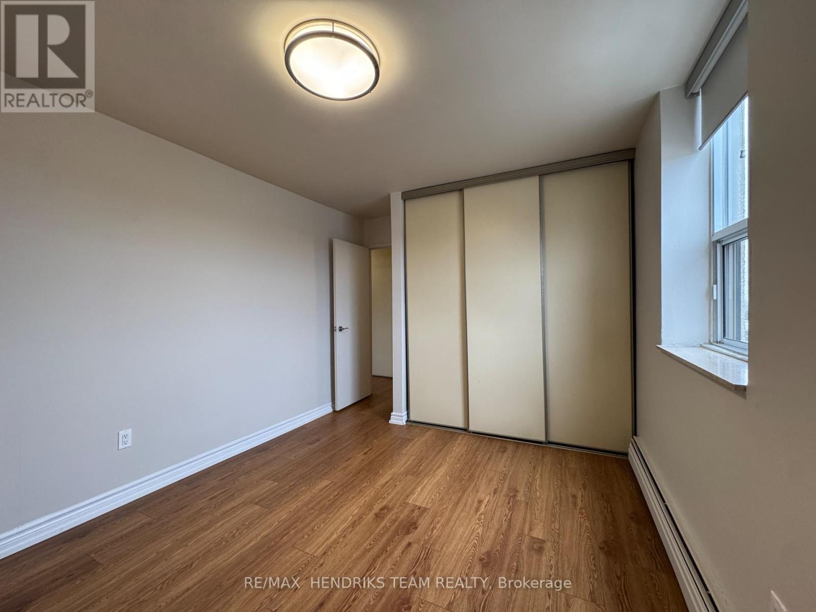 406 - 158 Fitch Street, Welland, Ontario  L3C 4V6 - Photo 10 - X12988814