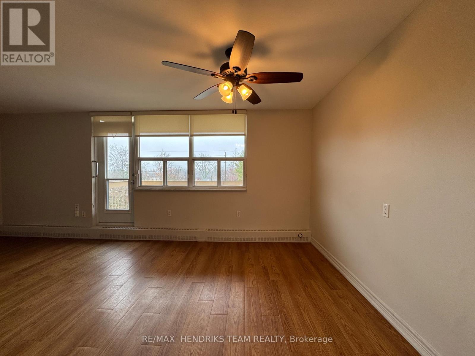 307 - 156 Fitch Street, Welland, Ontario  L3C 4V6 - Photo 4 - X12988820