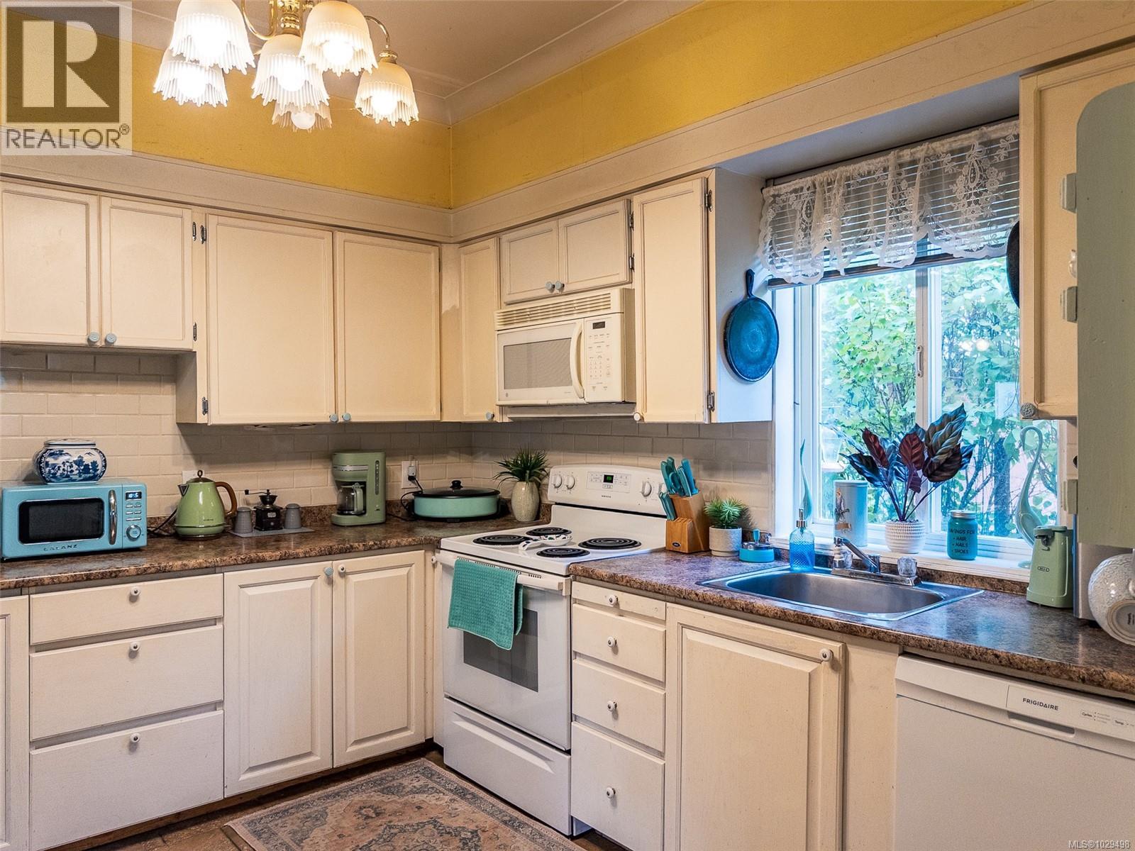 Lorem Ipsum D, Port Alberni, British Columbia  V9Y  - Photo 14 - DEMO29498489
