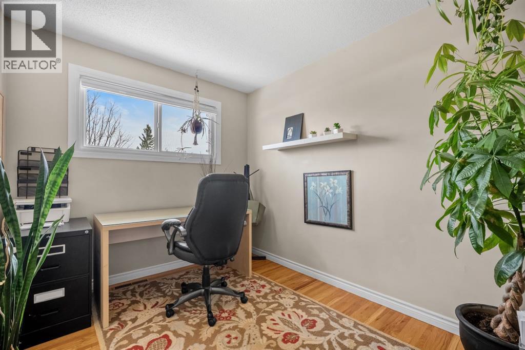 30 Hilton Avenue Nw, Calgary, Alberta  T2K 2H2 - Photo 20 - A2298968