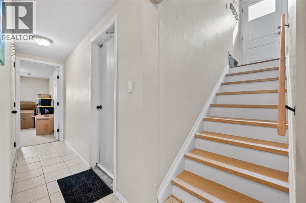 30 Hilton Avenue Nw, Calgary, Alberta  T2K 2H2 - Photo 24 - A2298968