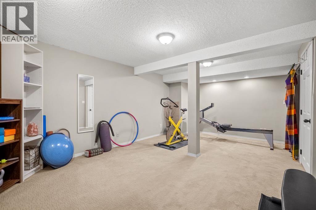 30 Hilton Avenue Nw, Calgary, Alberta  T2K 2H2 - Photo 27 - A2298968