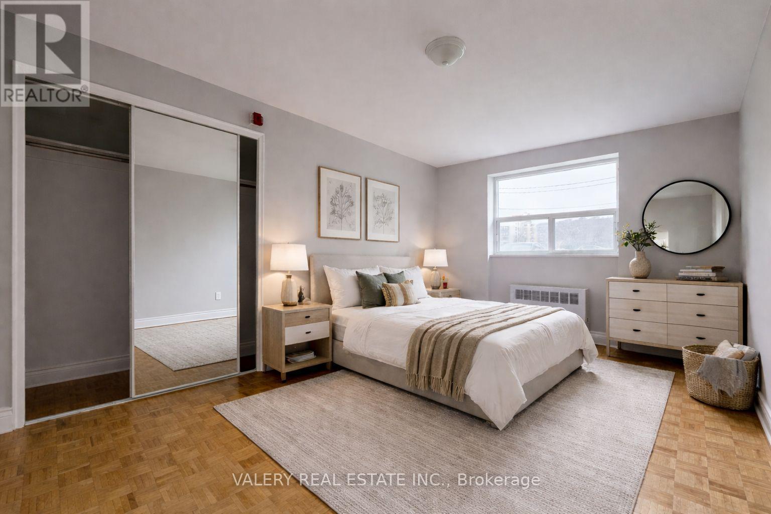 104 - 1002 Lawrence Avenue E, Toronto, Ontario  M3C 1R4 - Photo 4 - C12988836