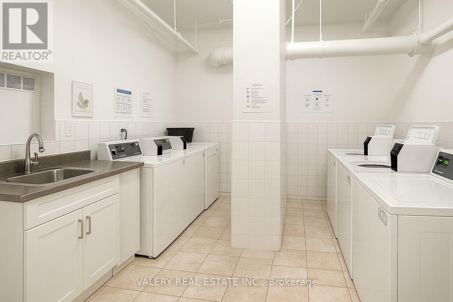 216 - 1002 Lawrence Avenue E, Toronto, Ontario  M3C 1R4 - Photo 6 - C12988842