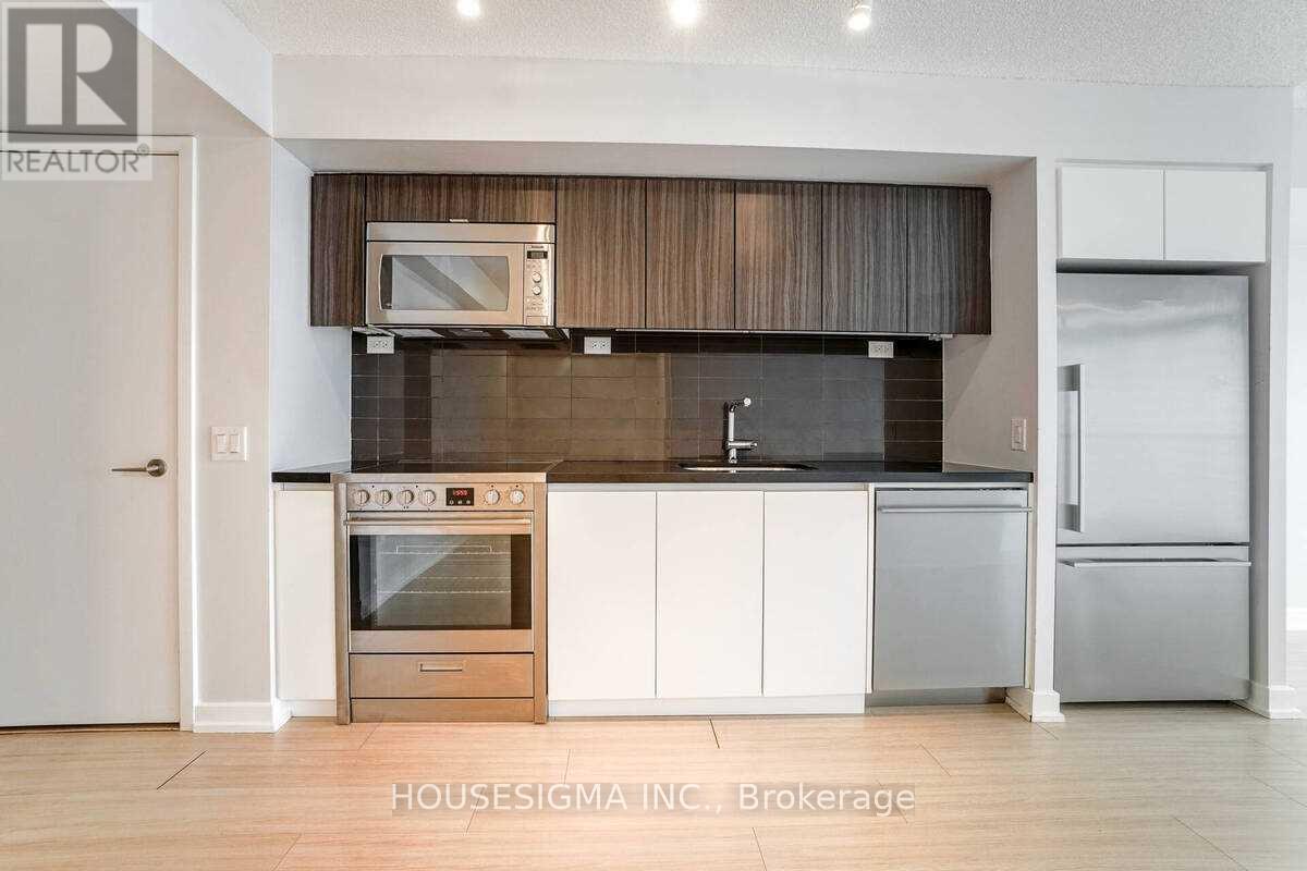 2503 - 85 Queens Wharf Road, Toronto, Ontario  M5V 0J9 - Photo 5 - C12988848