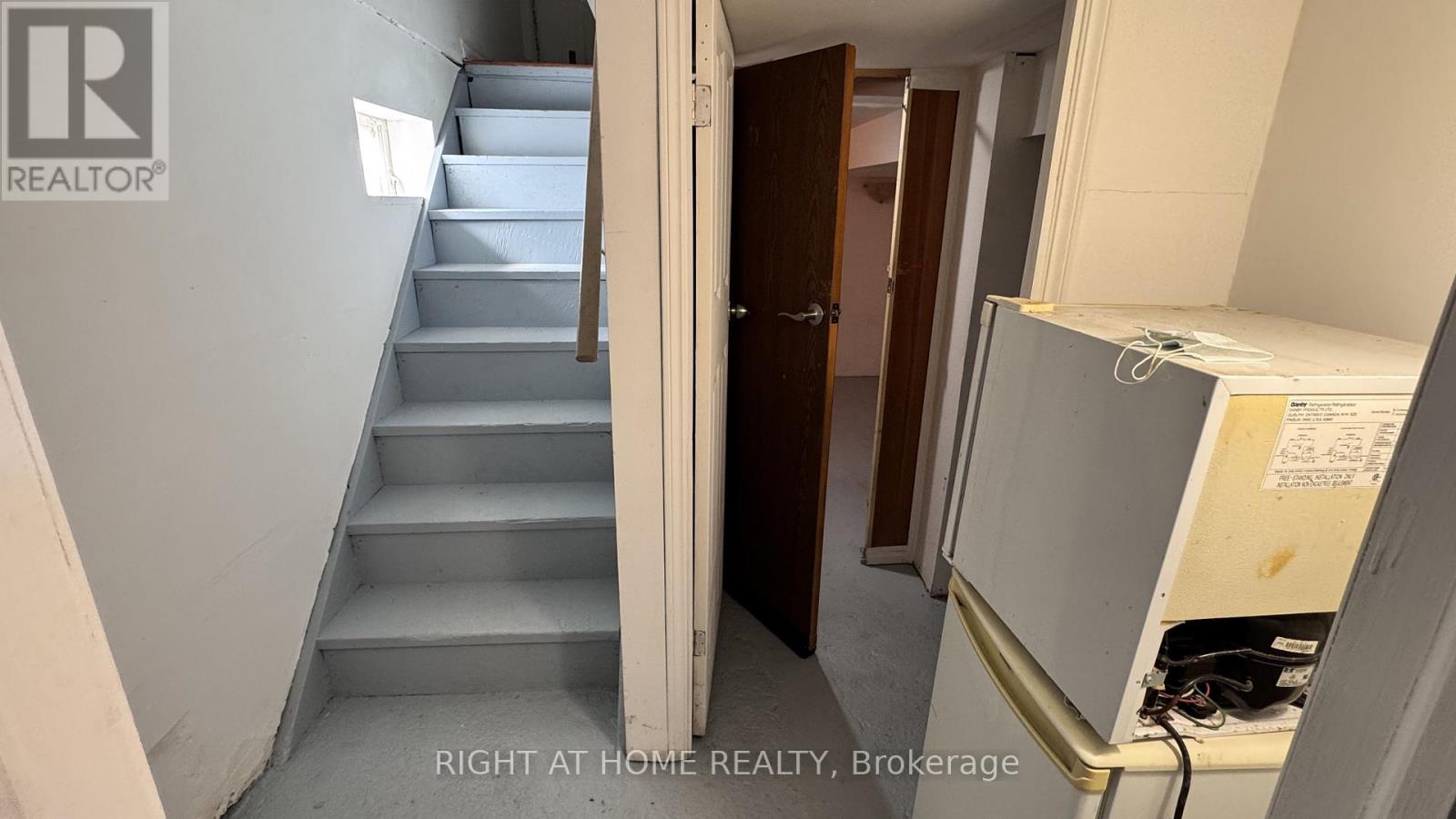 Unit 1 - Unit 1, 104 Danforth Road N, Toronto, Ontario  M1L 3W7 - Photo 16 - E12988822