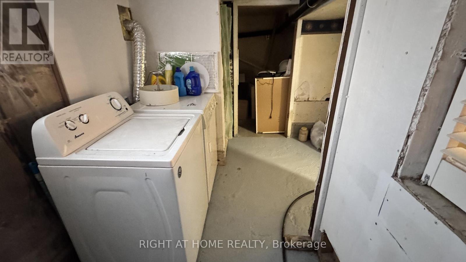 Unit 1 - Unit 1, 104 Danforth Road N, Toronto, Ontario  M1L 3W7 - Photo 20 - E12988822