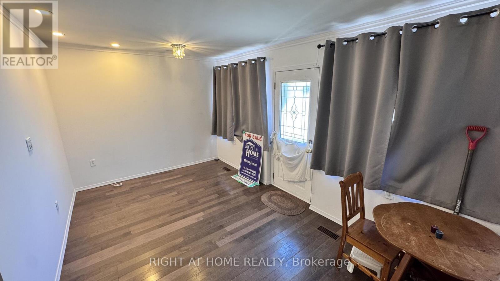 Unit 1 - Unit 1, 104 Danforth Road N, Toronto, Ontario  M1L 3W7 - Photo 6 - E12988822