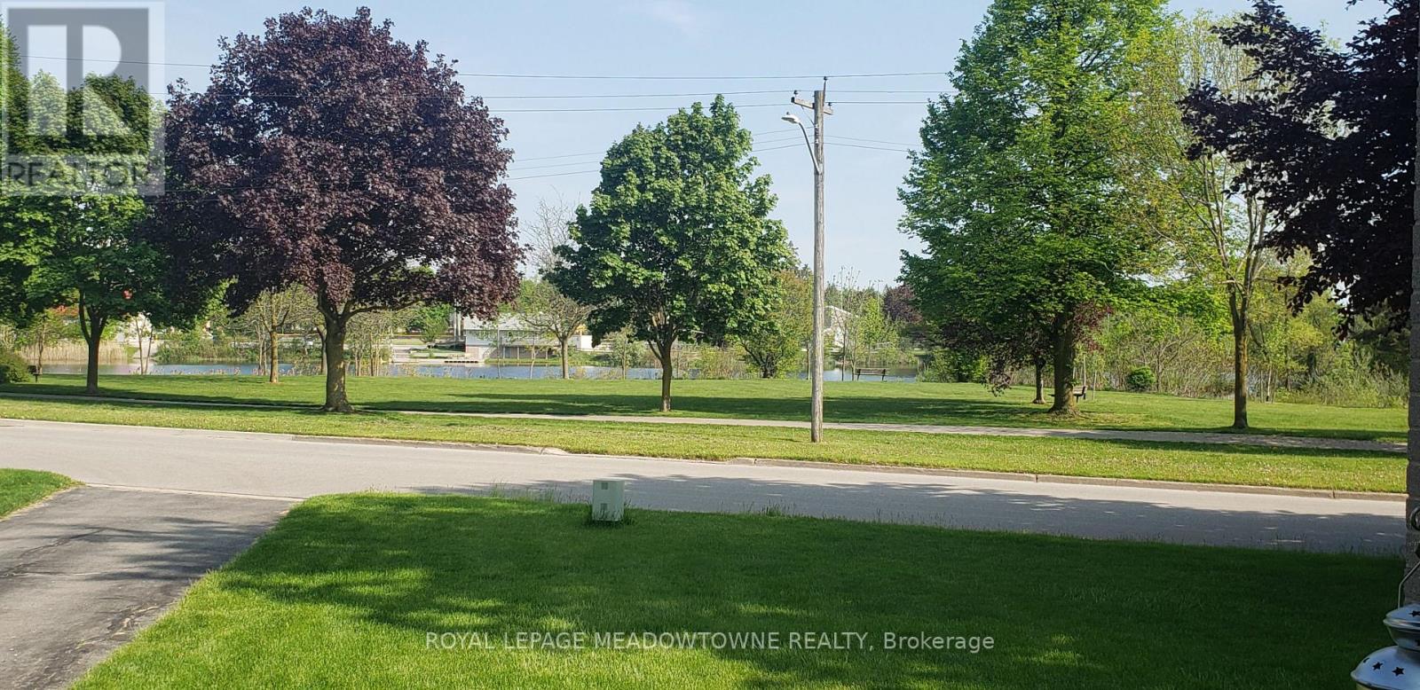 73 Elizabeth Drive, Halton Hills, Ontario  L7J 1B4 - Photo 6 - W12980990