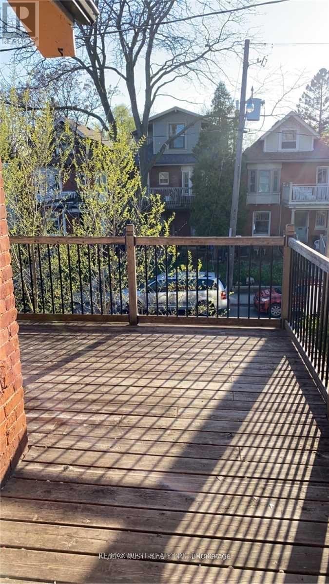 3 - 299 Pacific Avenue, Toronto, Ontario  M6P 2P8 - Photo 12 - W12988812