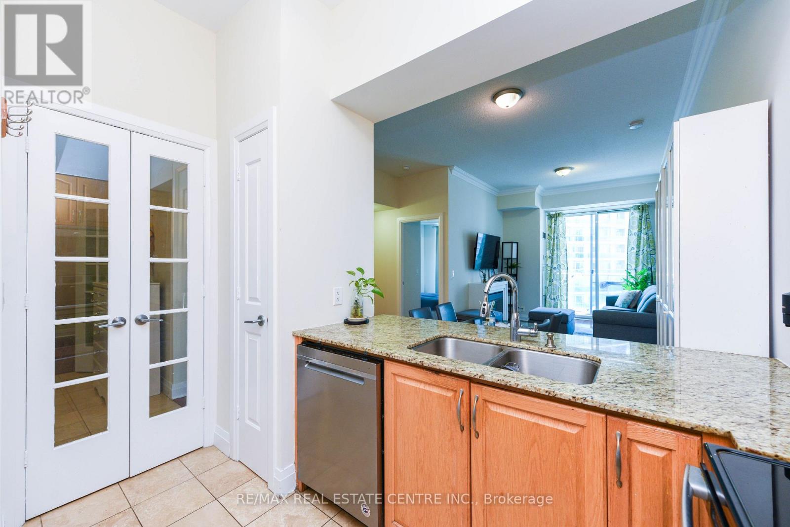 2605 - 90 Absolute Avenue, Mississauga, Ontario  L4Z 0A3 - Photo 5 - W12988826