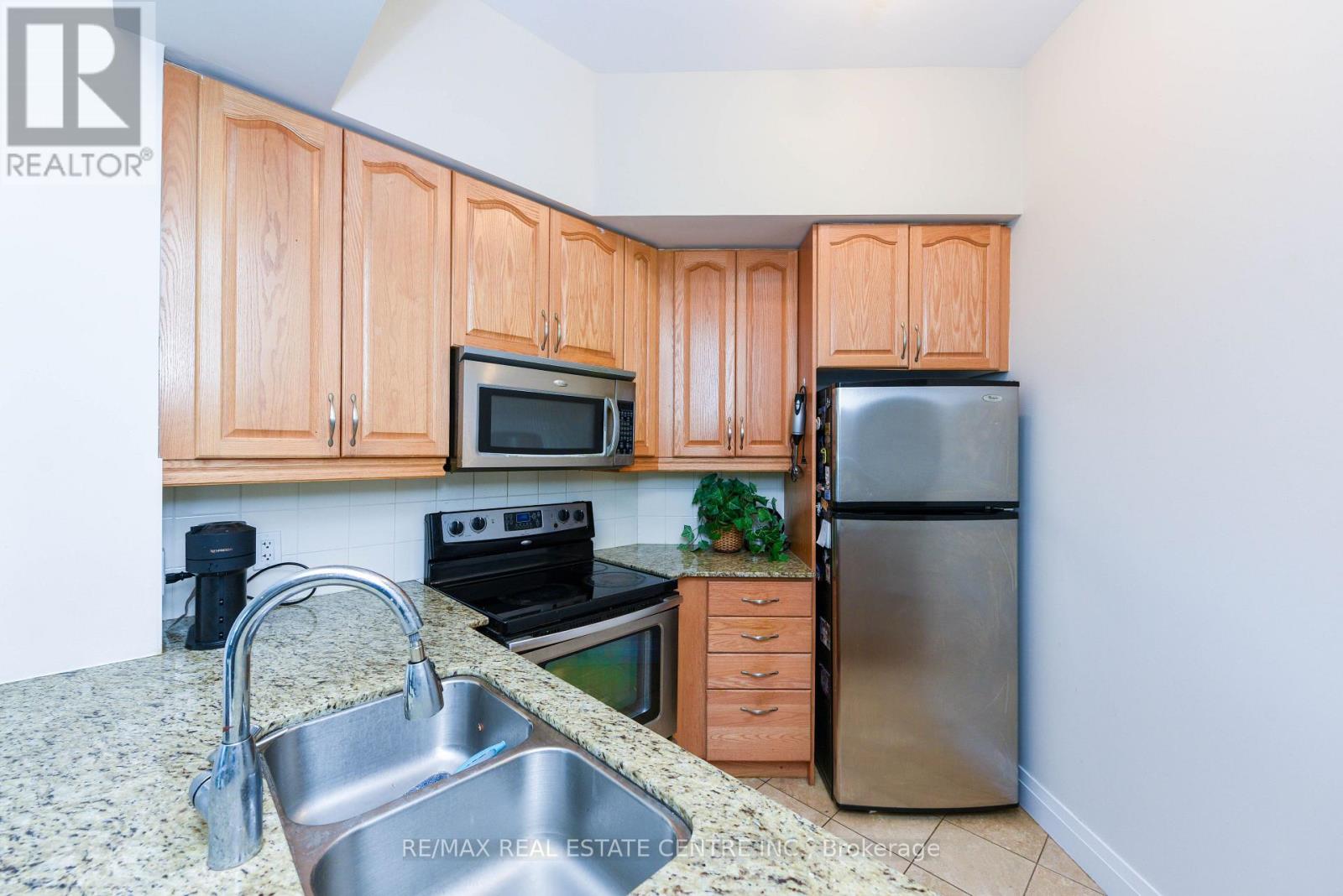 2605 - 90 Absolute Avenue, Mississauga, Ontario  L4Z 0A3 - Photo 9 - W12988826