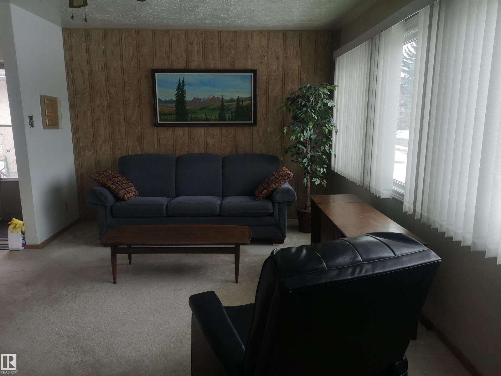 7311 76 St NW NW, Edmonton, Alberta  T6C 2J7 - Photo 9 - E4481955