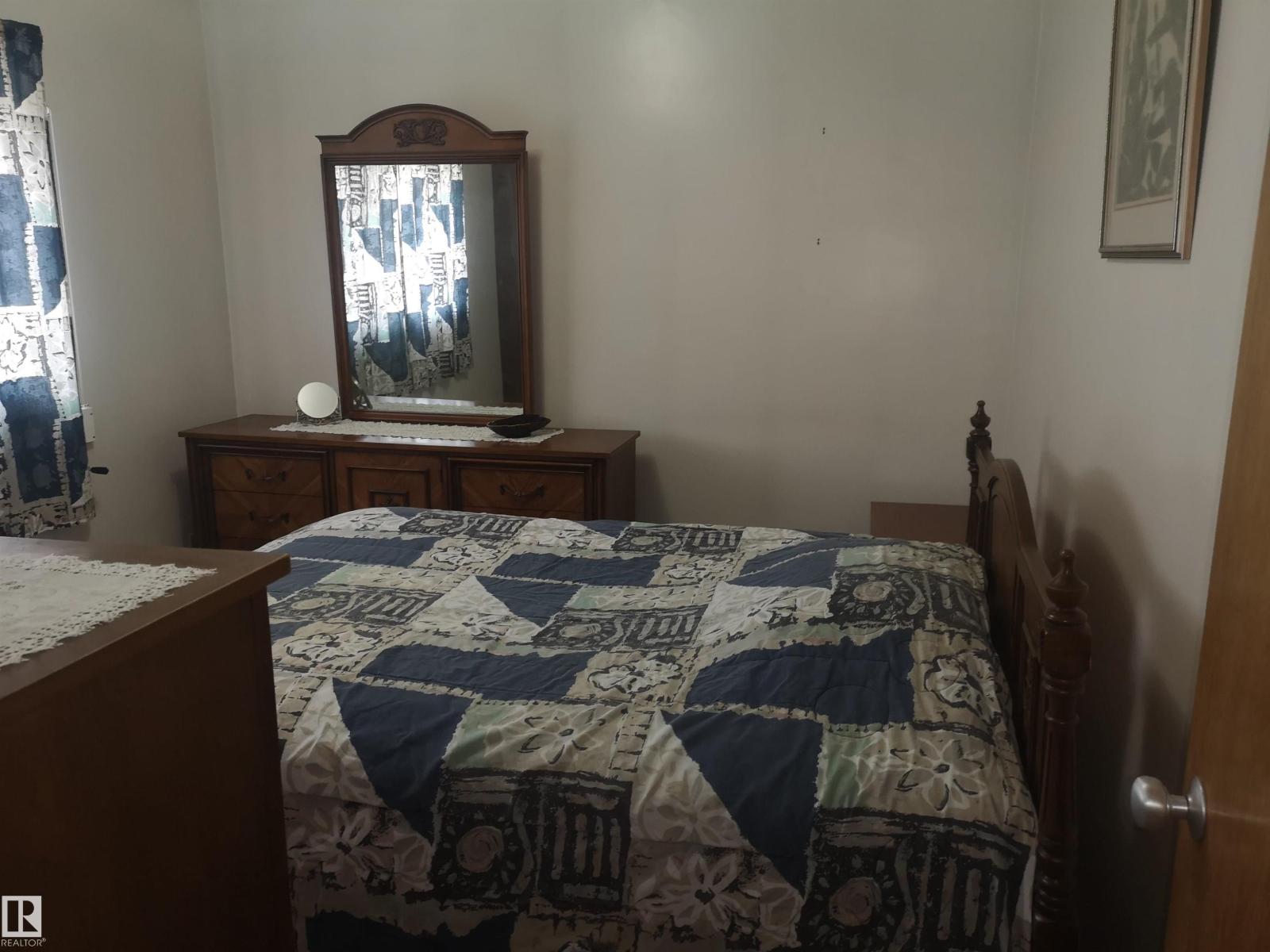 7311 76 St NW NW, Edmonton, Alberta  T6C 2J7 - Photo 16 - E4481955