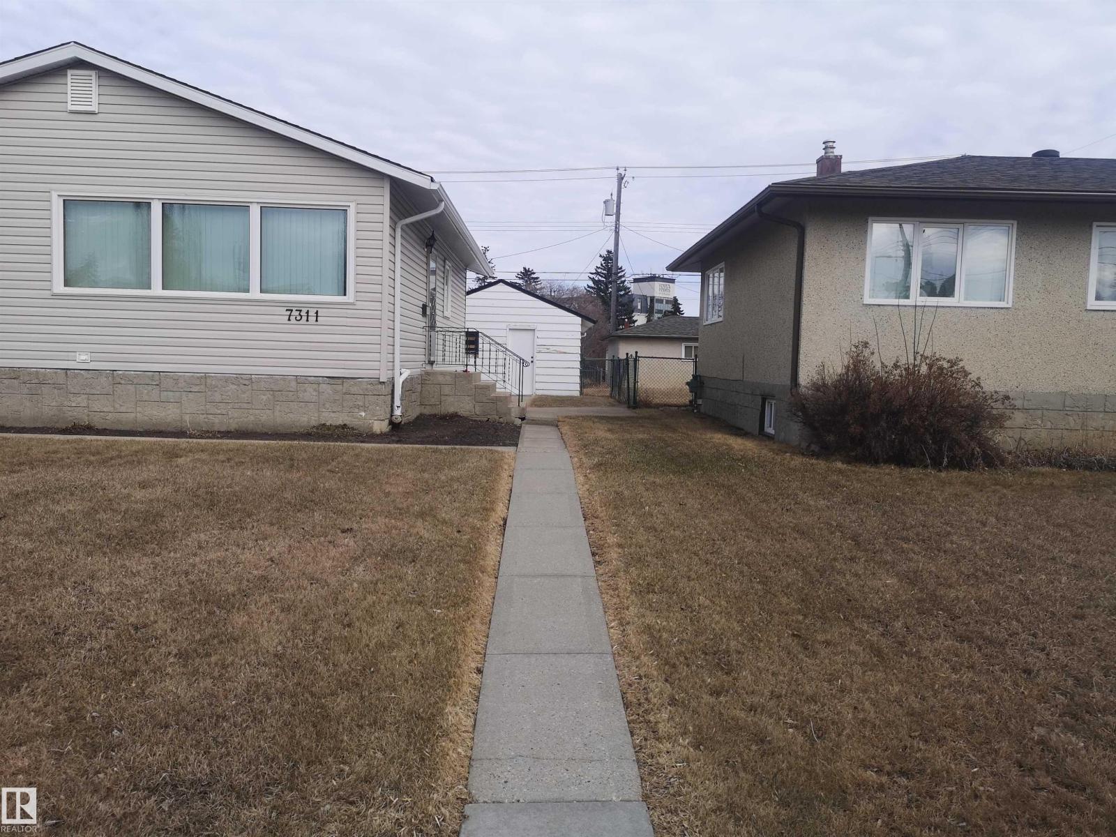 7311 76 St NW NW, Edmonton, Alberta  T6C 2J7 - Photo 2 - E4481955