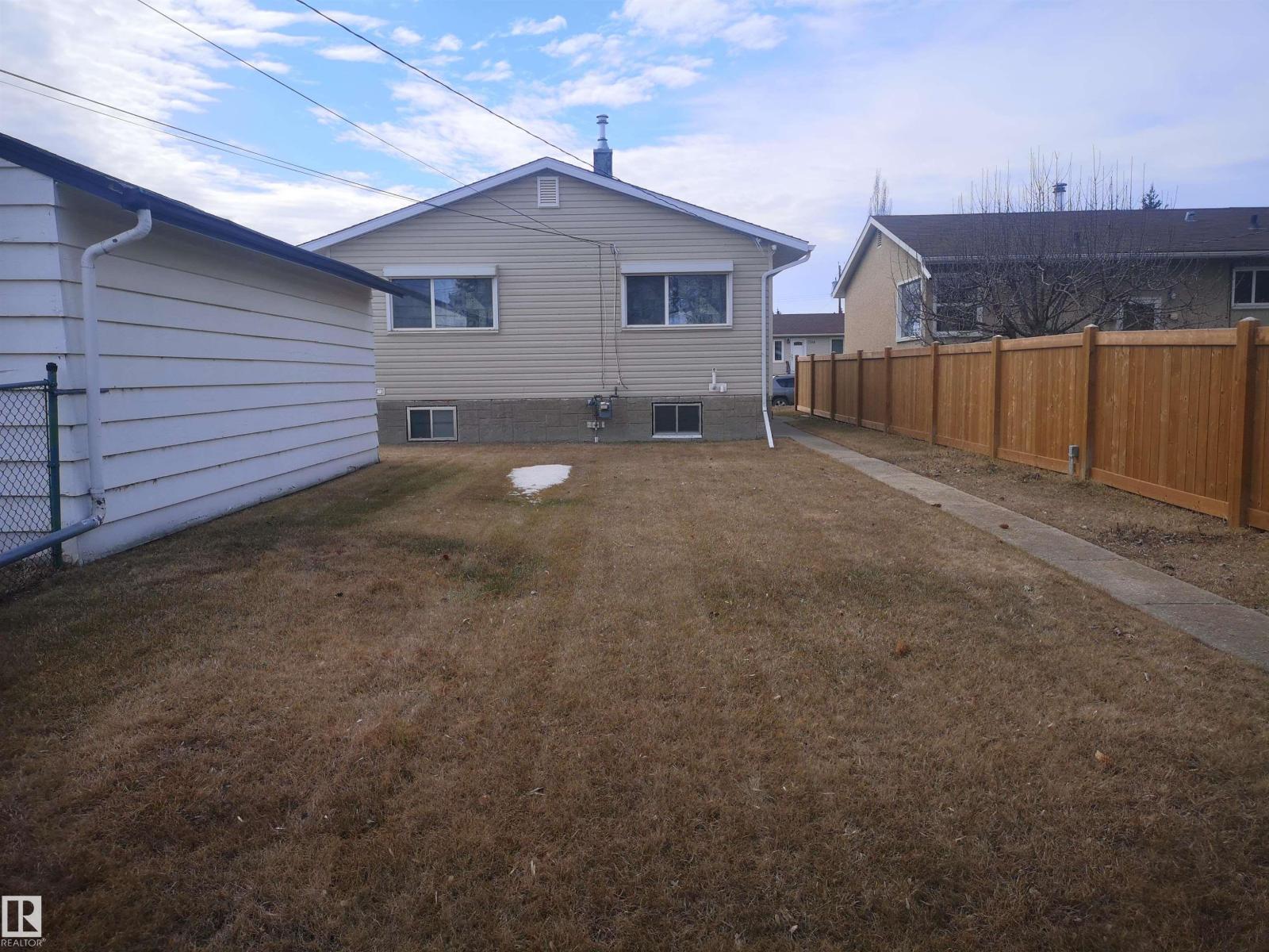 7311 76 St NW NW, Edmonton, Alberta  T6C 2J7 - Photo 38 - E4481955