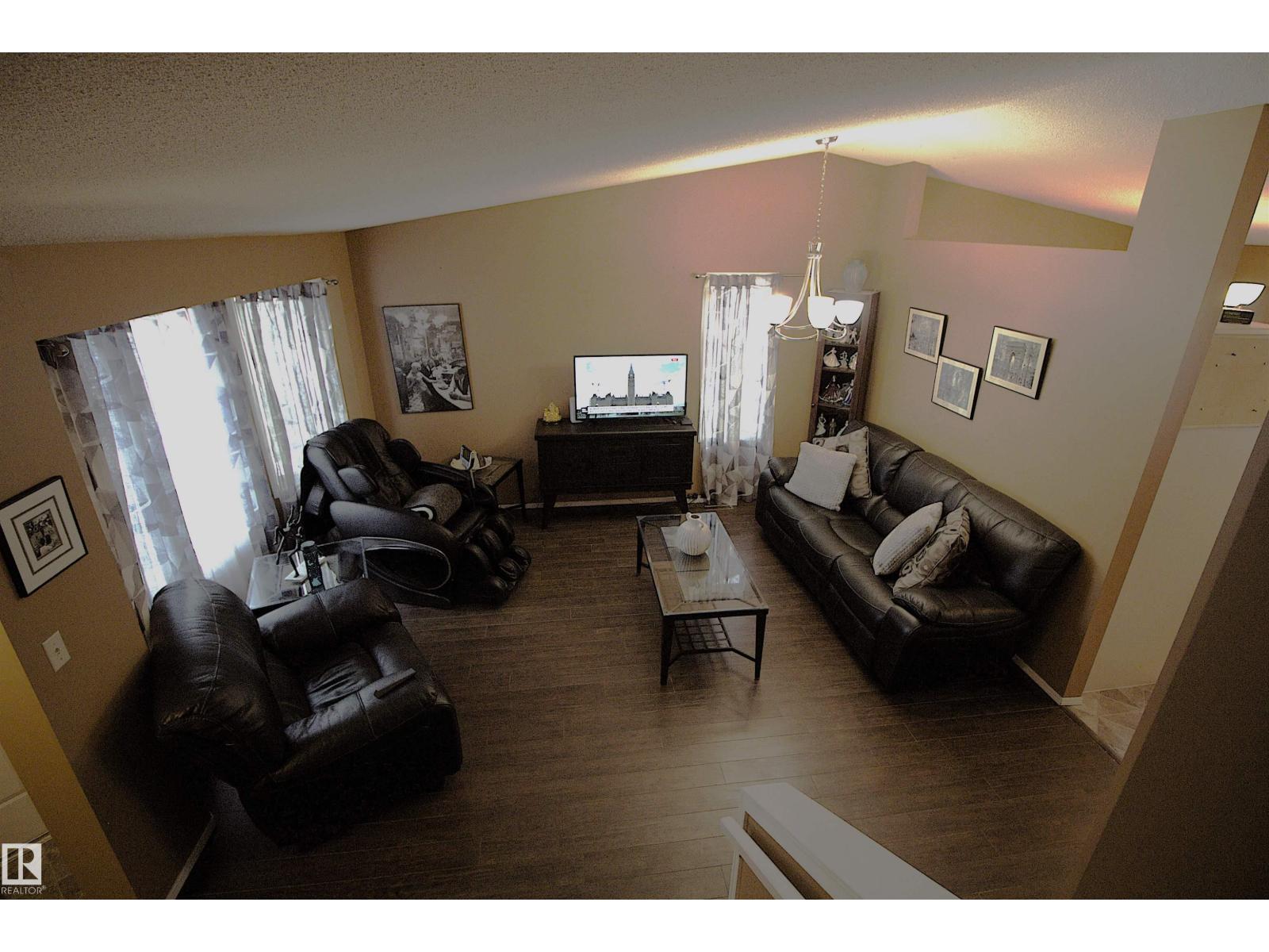 9347 175 Av NW, Edmonton, Alberta  T5Z 2C8 - Photo 13 - E4481402