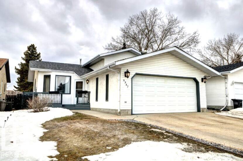 9347 175 AV NW, Edmonton, Alberta
