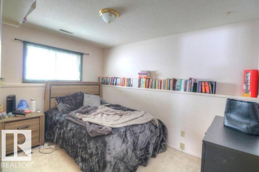 9347 175 Av NW, Edmonton, Alberta  T5Z 2C8 - Photo 49 - E4481402