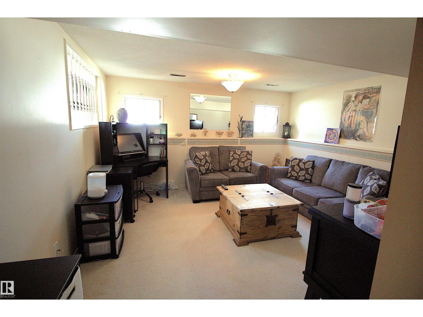 9347 175 Av NW, Edmonton, Alberta  T5Z 2C8 - Photo 44 - E4481402