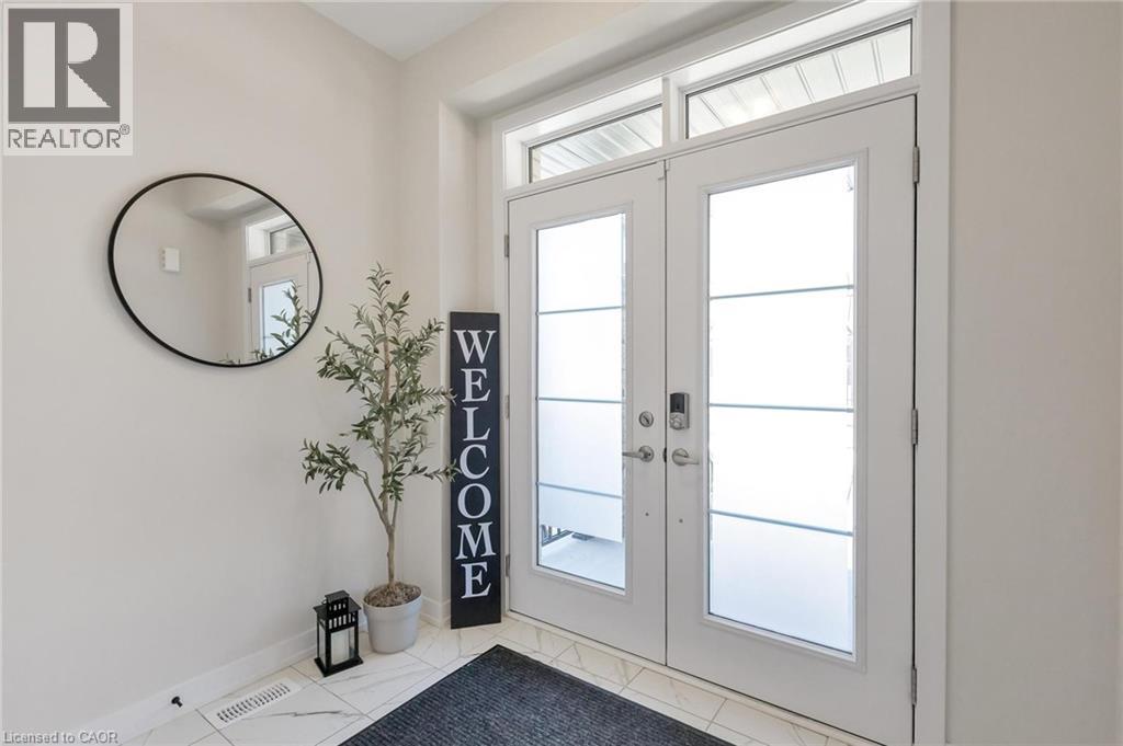 6 Sundin Drive, Caledonia, Ontario  N3W 0H1 - Photo 2 - 40820020