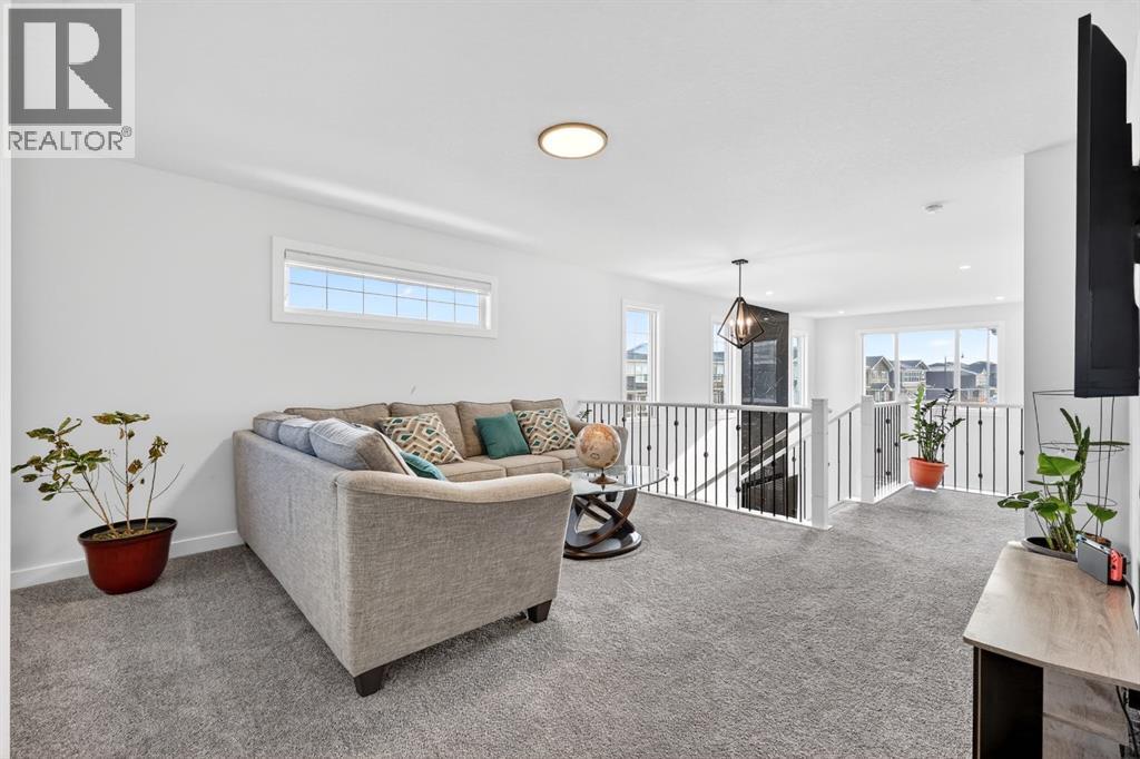 208 Dawson Circle, Chestermere, Alberta  T1X 2R2 - Photo 24 - A2299264