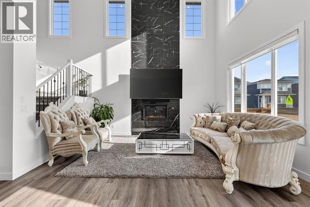 208 Dawson Circle, Chestermere, Alberta  T1X 2R2 - Photo 7 - A2299264