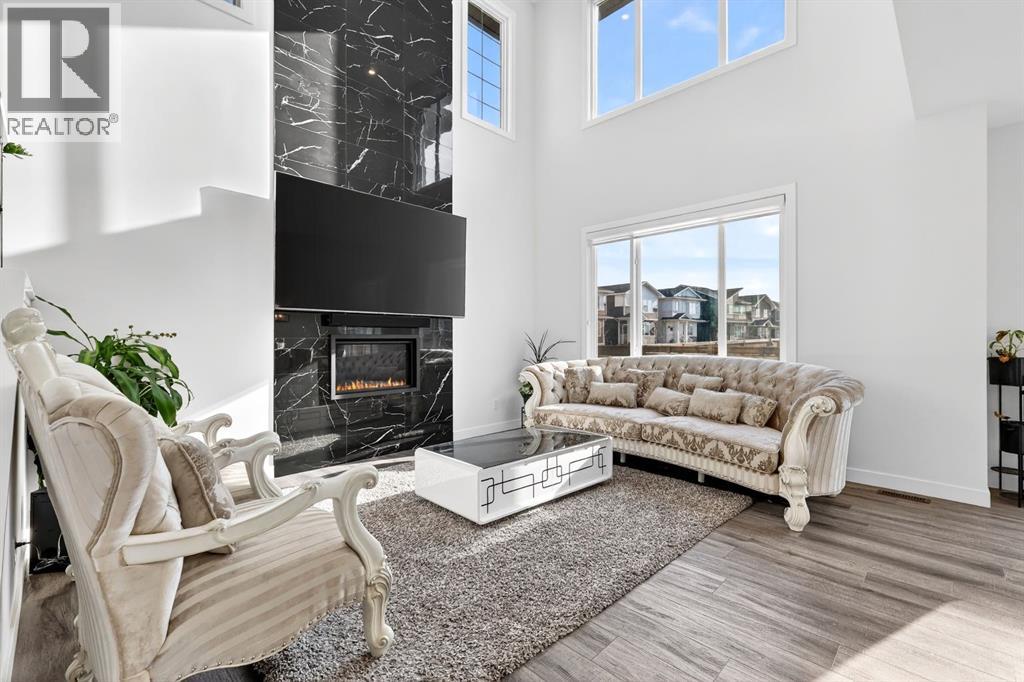 208 Dawson Circle, Chestermere, Alberta  T1X 2R2 - Photo 5 - A2299264