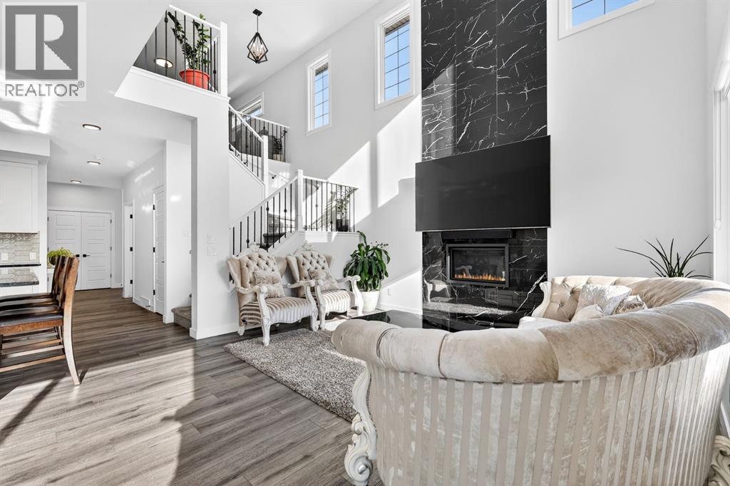 208 Dawson Circle, Chestermere, Alberta  T1X 2R2 - Photo 6 - A2299264