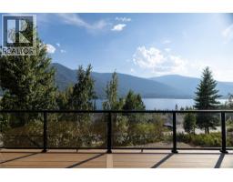 145 Lakeview Drive, Nelson, British Columbia