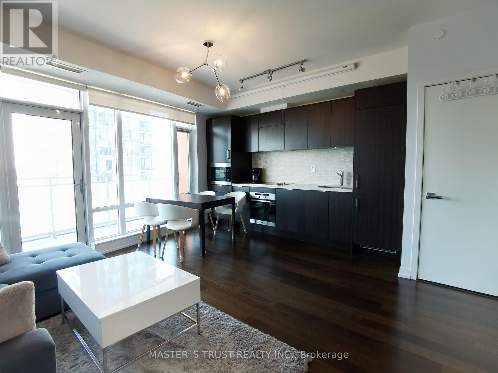 2805 - 21 Widmer Street, Toronto, Ontario  M5V 0B8 - Photo 3 - C12988852