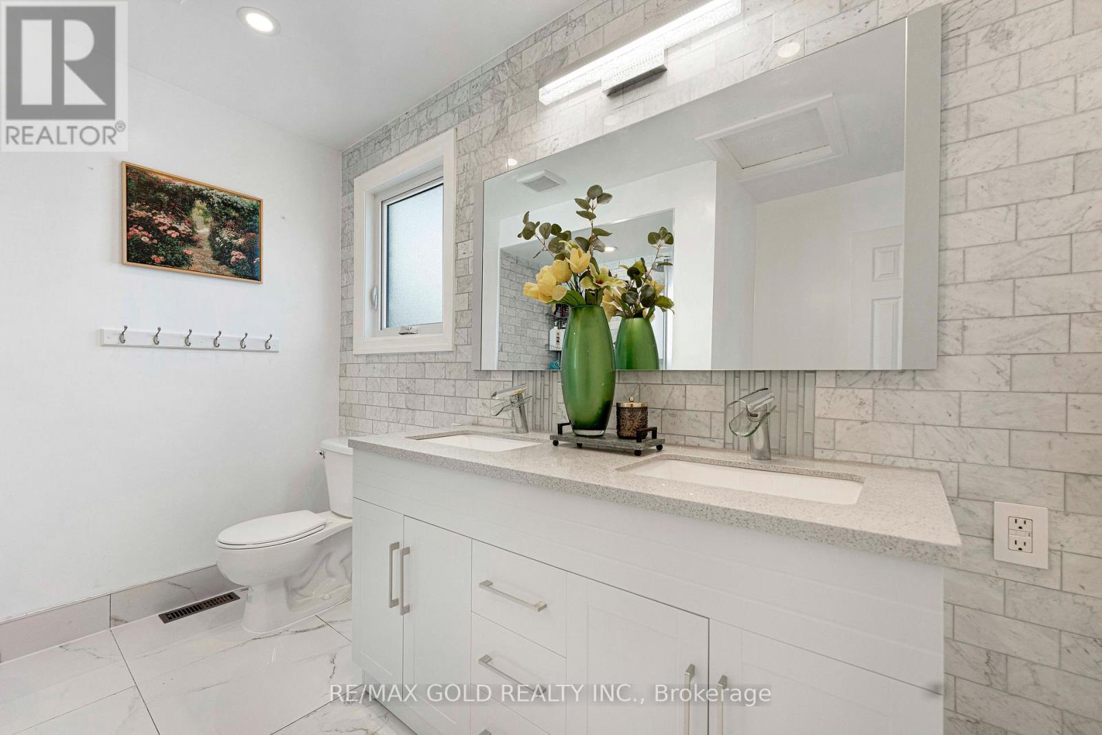 4187 Trellis Crescent, Mississauga, Ontario  L5L 2M1 - Photo 20 - W12983516