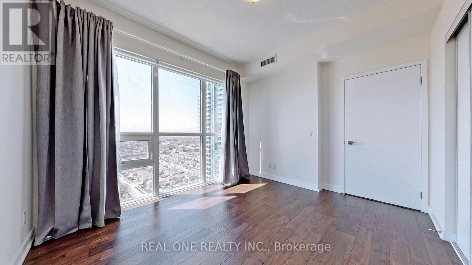 2104 - 510 Curran Place, Mississauga, Ontario  L5B 0J8 - Photo 20 - W12988854