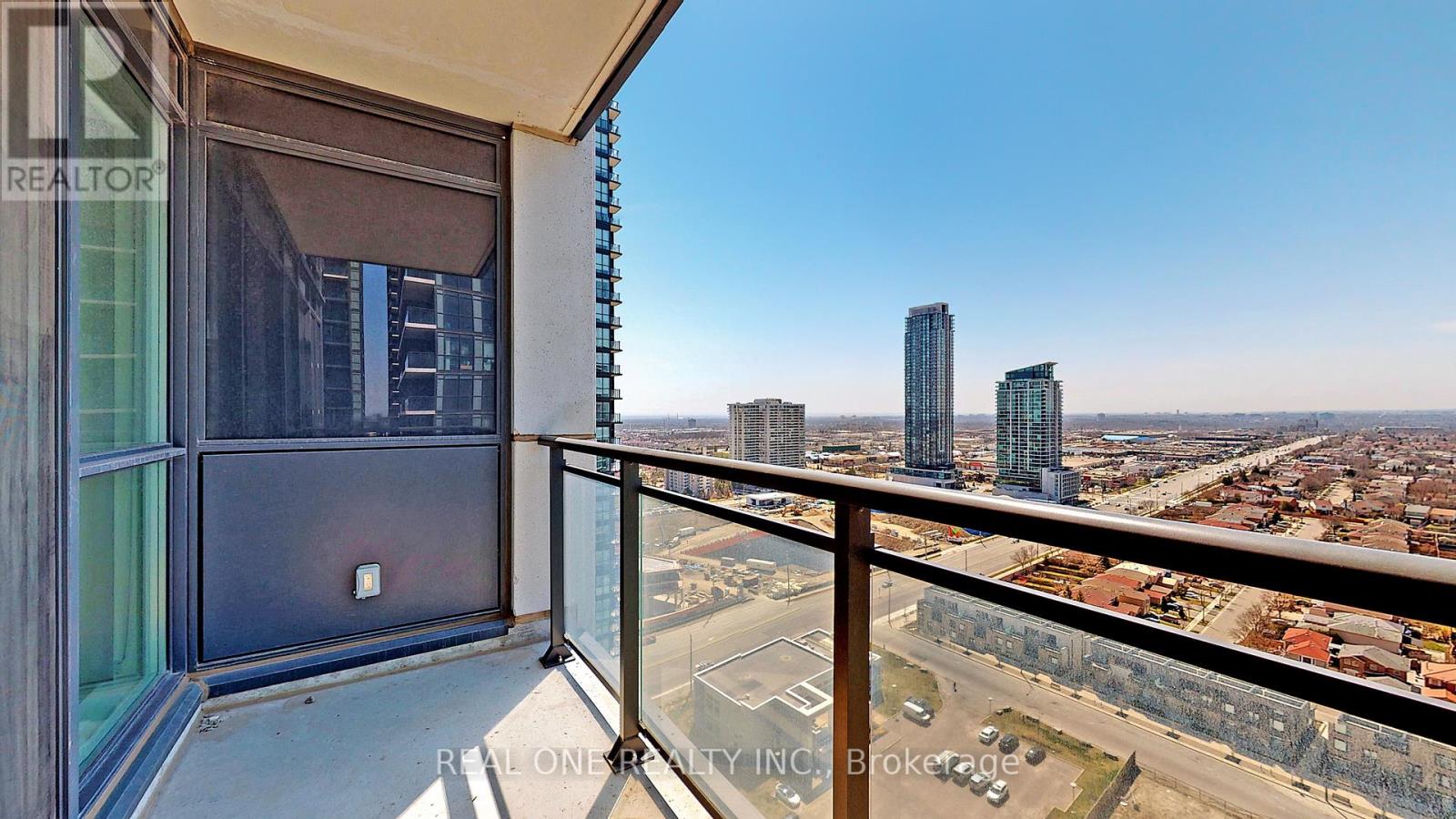 2104 - 510 Curran Place, Mississauga, Ontario  L5B 0J8 - Photo 33 - W12988854