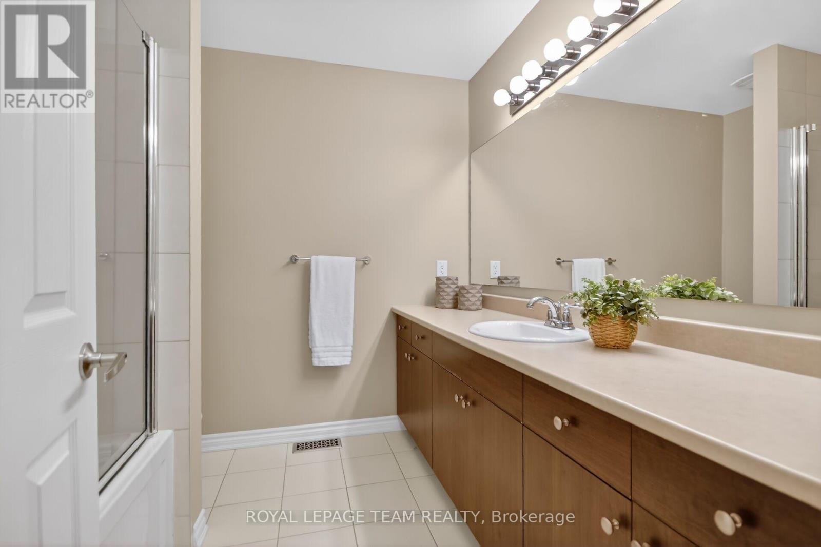 522 Brigatine Avenue, Ottawa, Ontario  K2S 0P6 - Photo 32 - X12987688