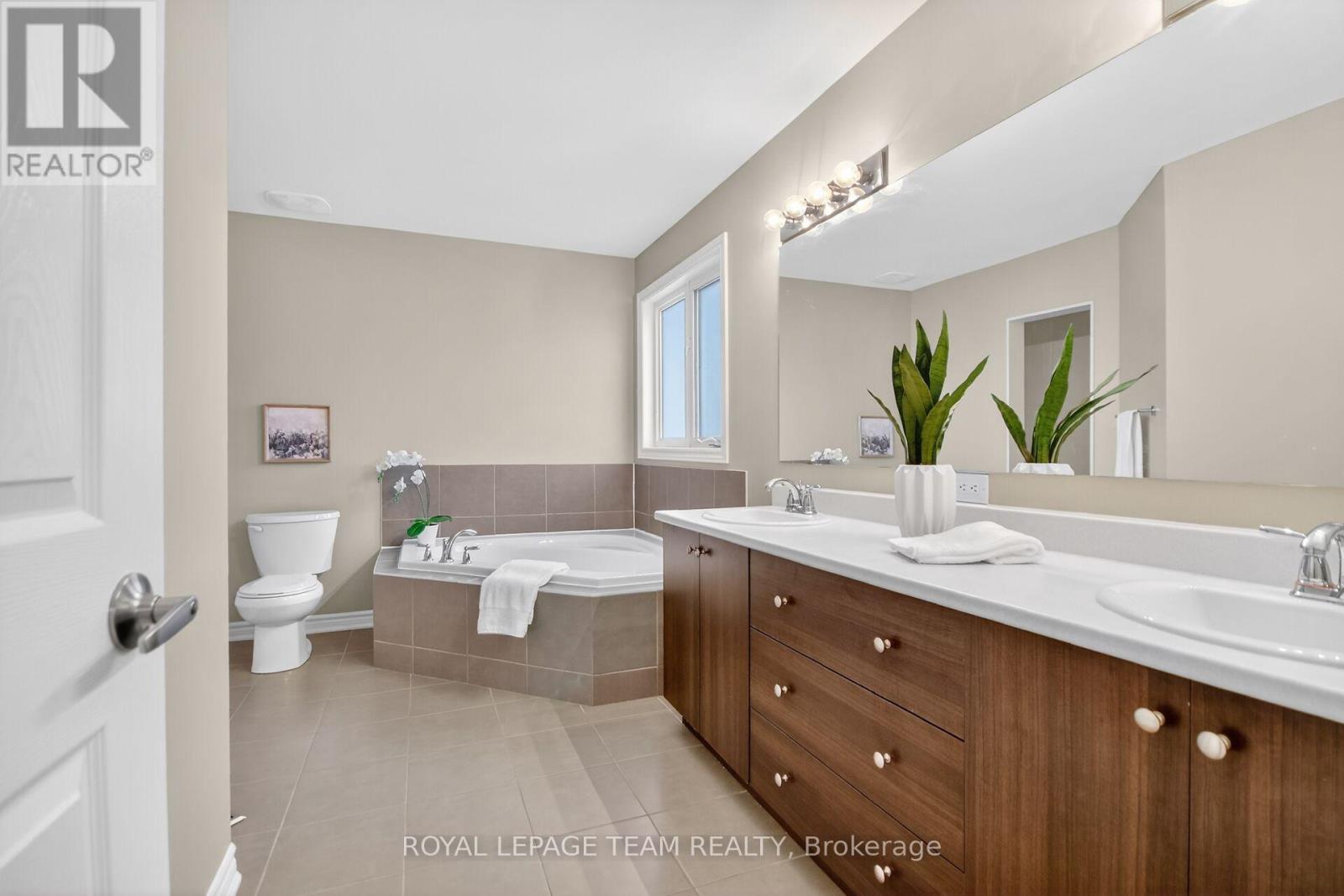 522 Brigatine Avenue, Ottawa, Ontario  K2S 0P6 - Photo 40 - X12987688