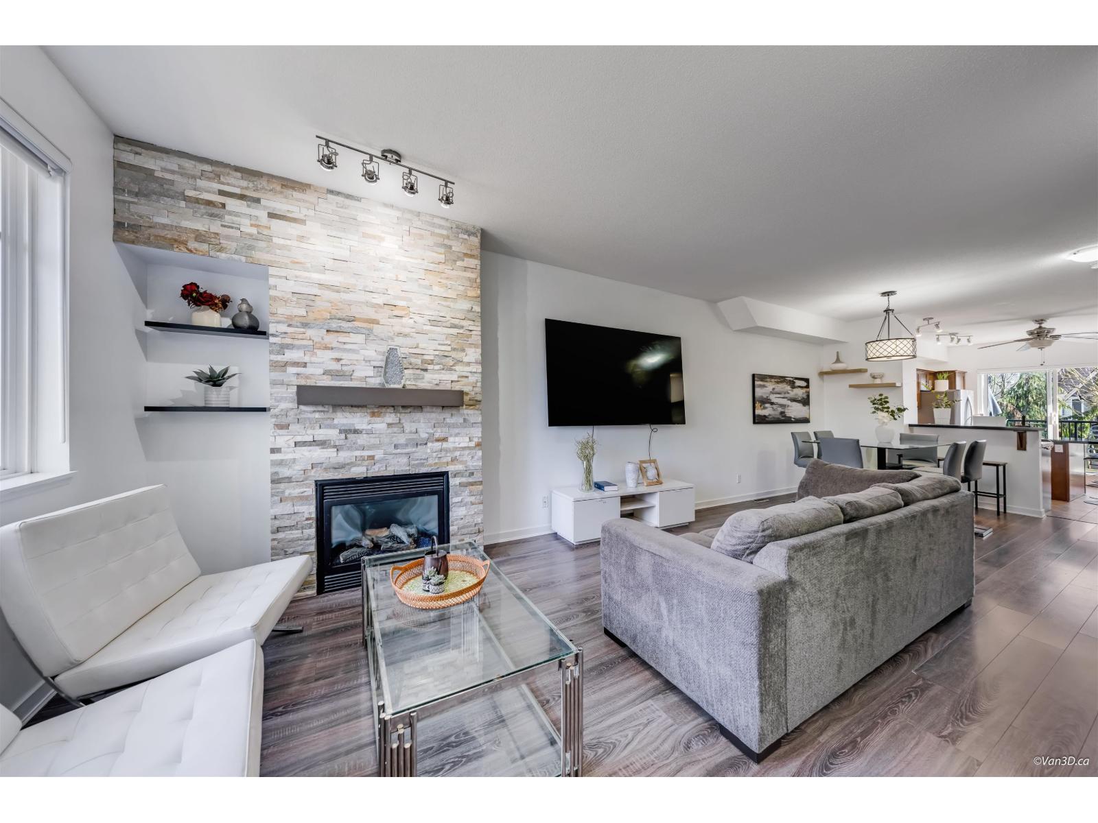 31 6635 192 STREET, Surrey, British Columbia