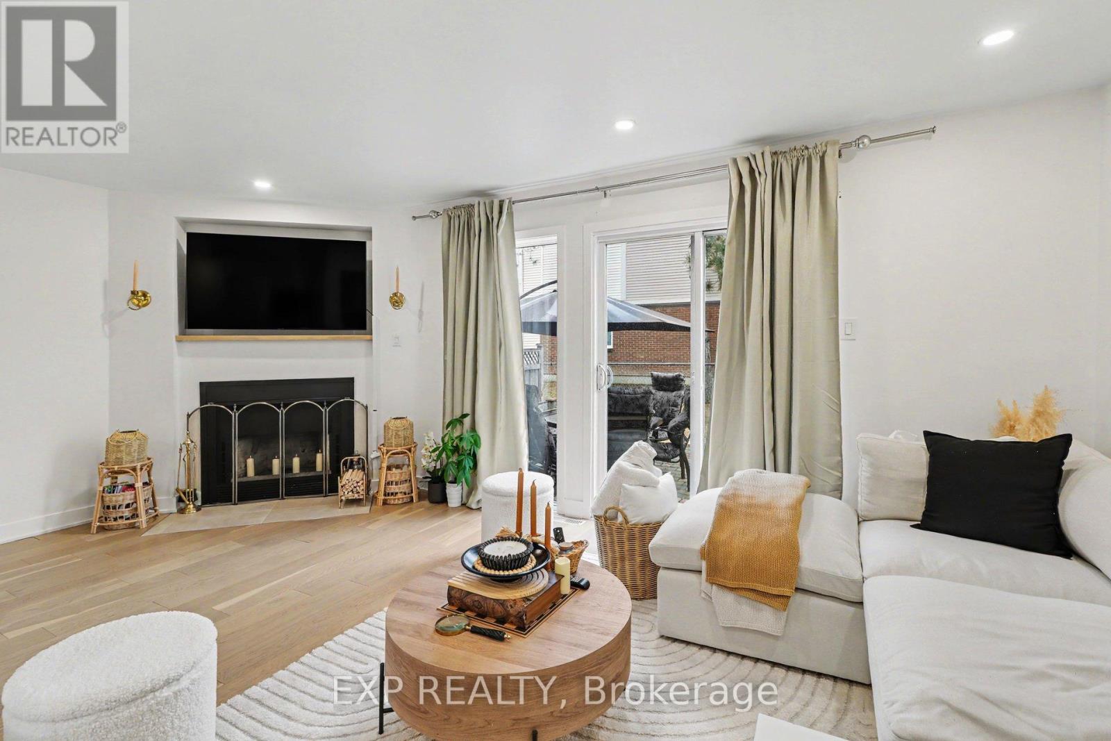 358 Valade Crescent, Ottawa, Ontario  K4A 2V7 - Photo 10 - X12988864