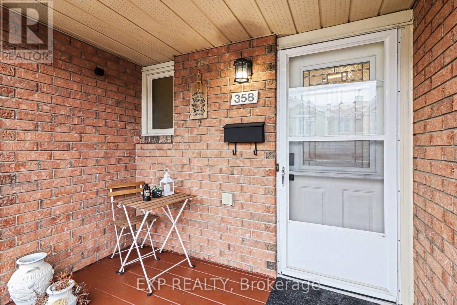 358 Valade Crescent, Ottawa, Ontario  K4A 2V7 - Photo 3 - X12988864