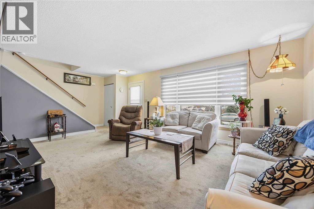 1279 Willa Drive, Sarnia, Ontario  N7S 4S8 - Photo 11 - 26007857